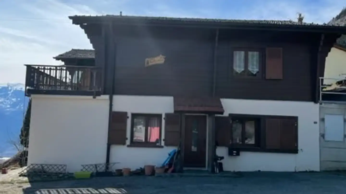 Appartamento in affitto - 1976 Aven