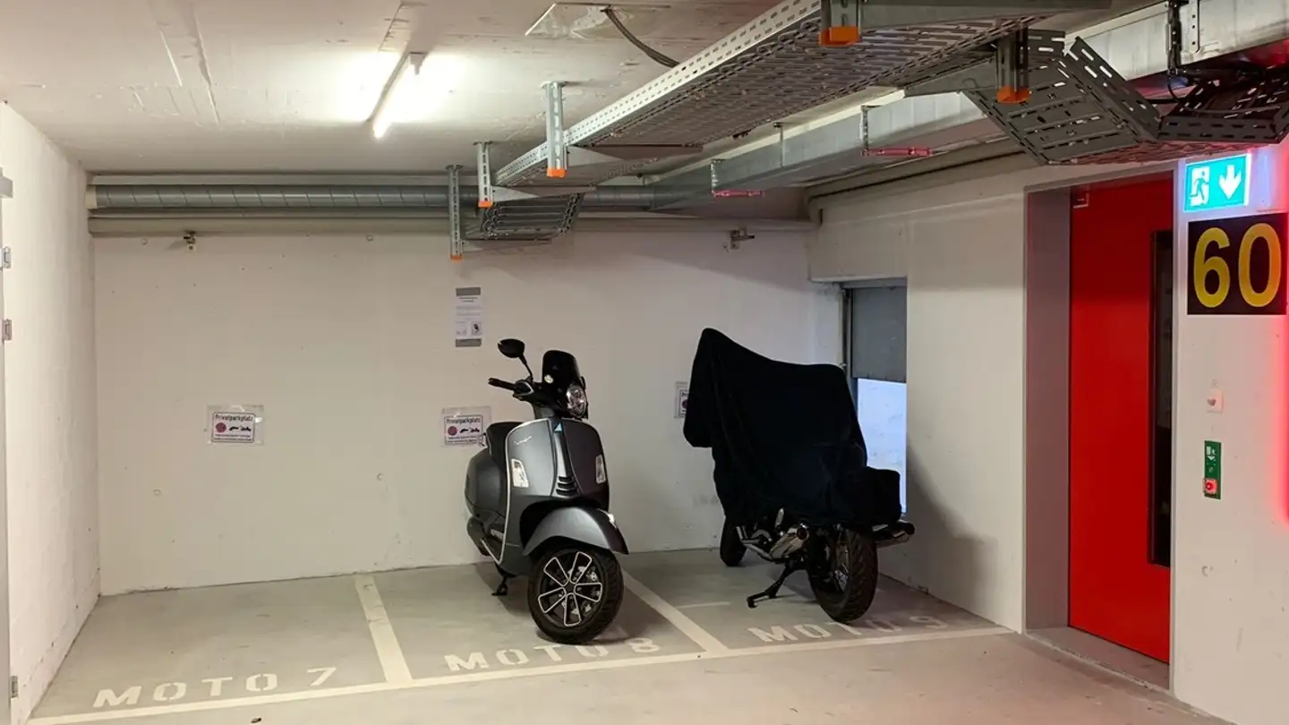 Garage individuel à vendre - Dufaux-Strasse 54, 8152 Glattpark (Opfikon)