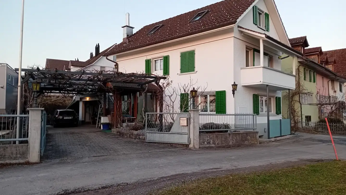 Einfamilienhaus mieten - Fägswilerstrasse 39, 8630 Rüti ZH