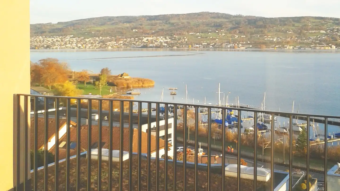 Apartment for rent - Tiefenhofstrasse 12a, 8820 Wädenswil - Photo 2