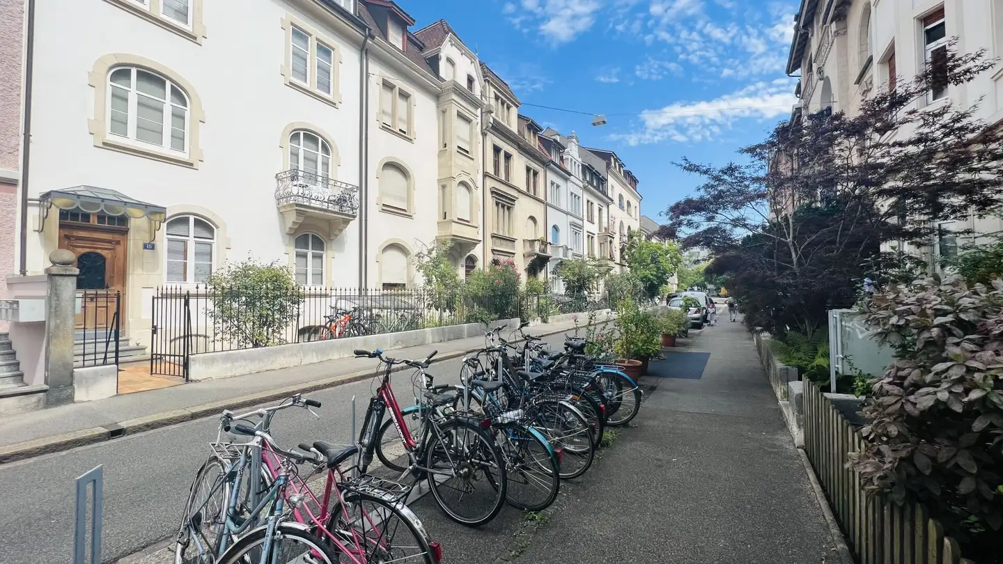 Dachgeschosswohnung mieten - Schillerstrasse 11, 4053 Basel - Foto 3