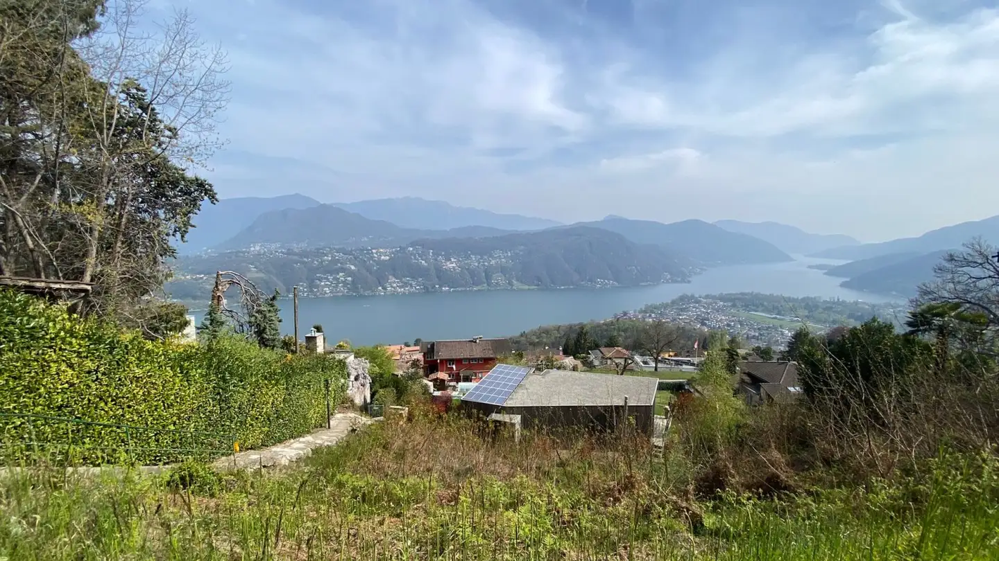 Terrain constructible à vendre - 6992 Vernate