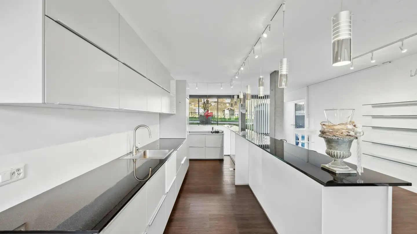 Mixed-use building for sale - Könizstrasse 117, 3008 Bern