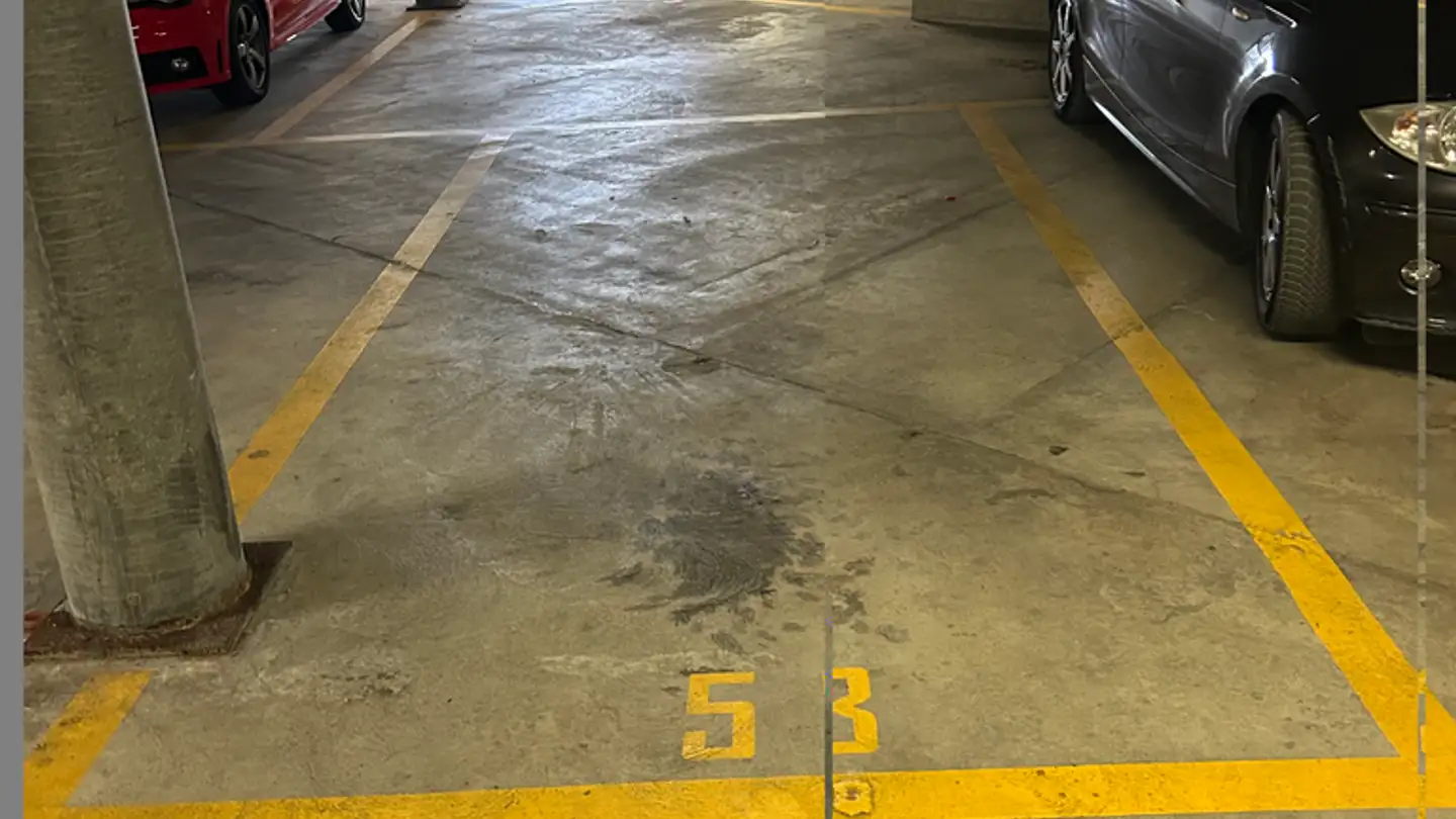 Parcheggio esterno in affitto - Rue De La Source 5, 1020 Renens VD