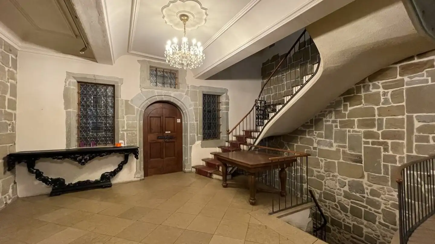 Commercial à louer - Rue Des Épouses 6, 1700 Fribourg