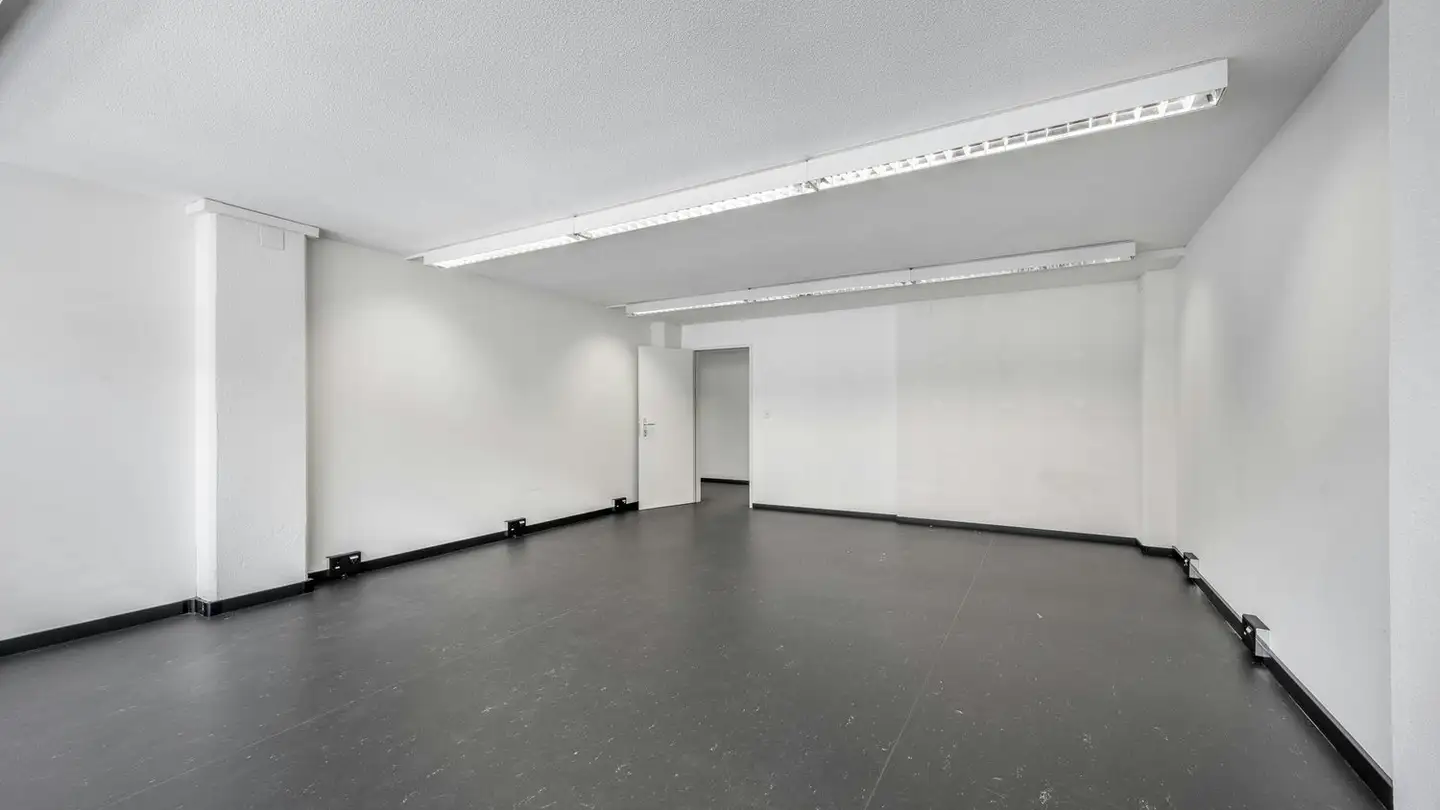 Commercial à louer - Hermetschloostrasse 77, 8048 Zürich - Photo 3