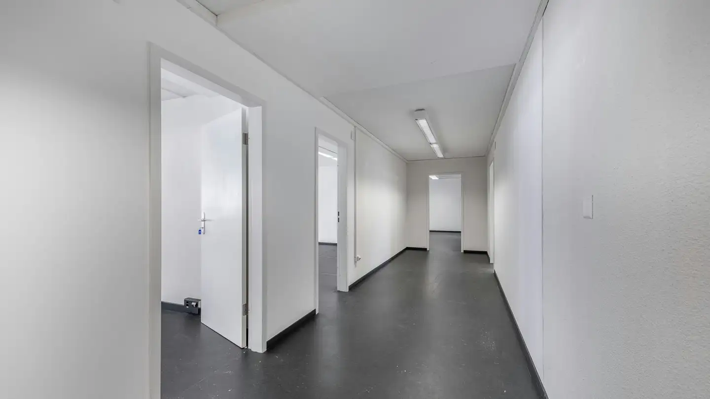 Commercial à louer - Hermetschloostrasse 77, 8048 Zürich - Photo 4