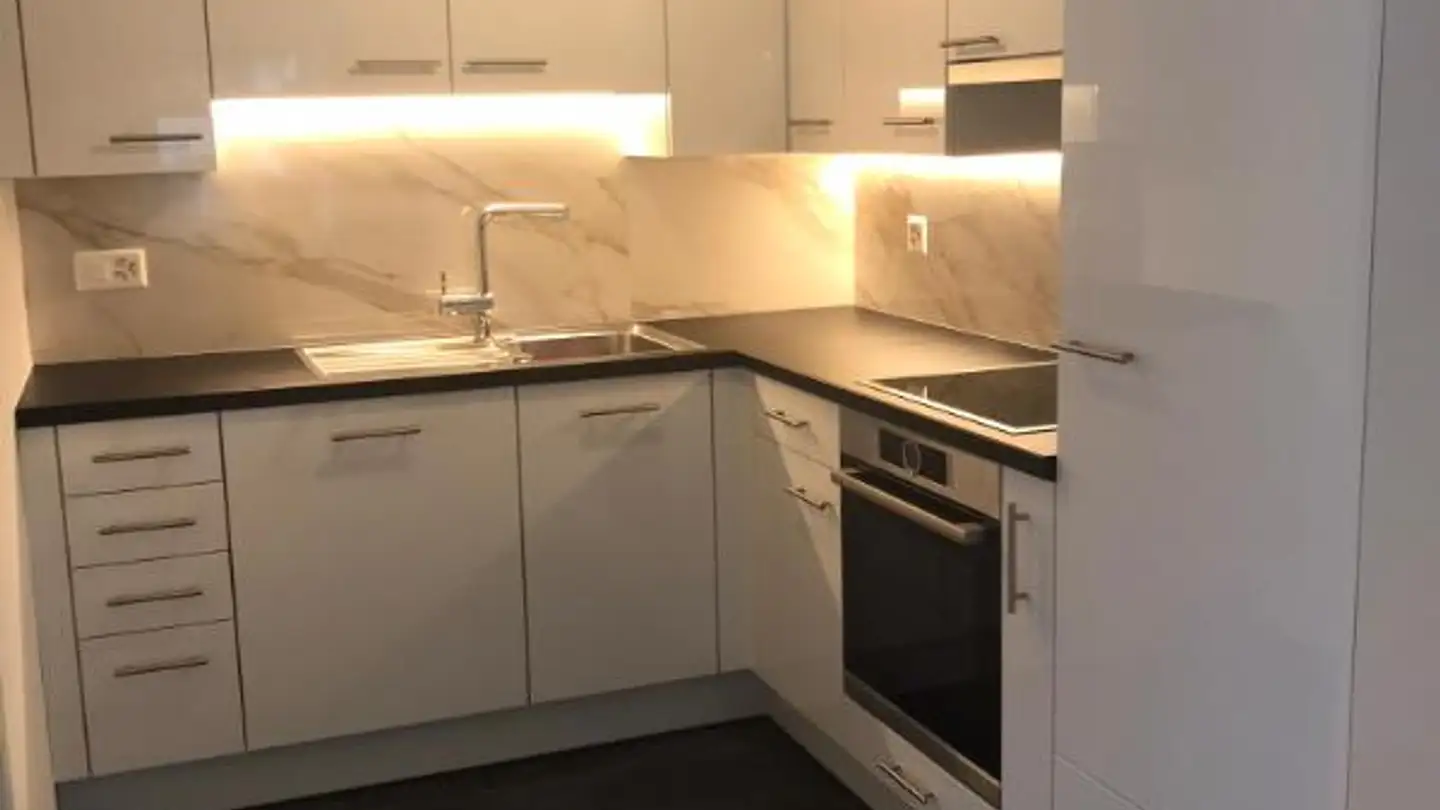 Appartamento in affitto - Plattenaustrasse 6, 8762 Schwanden GL