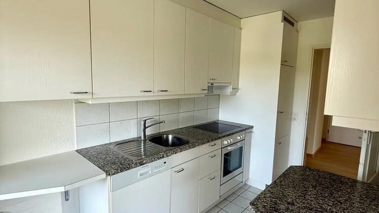 Apartment for rent - Alemannenstrasse, 4106 Therwil - Photo 4
