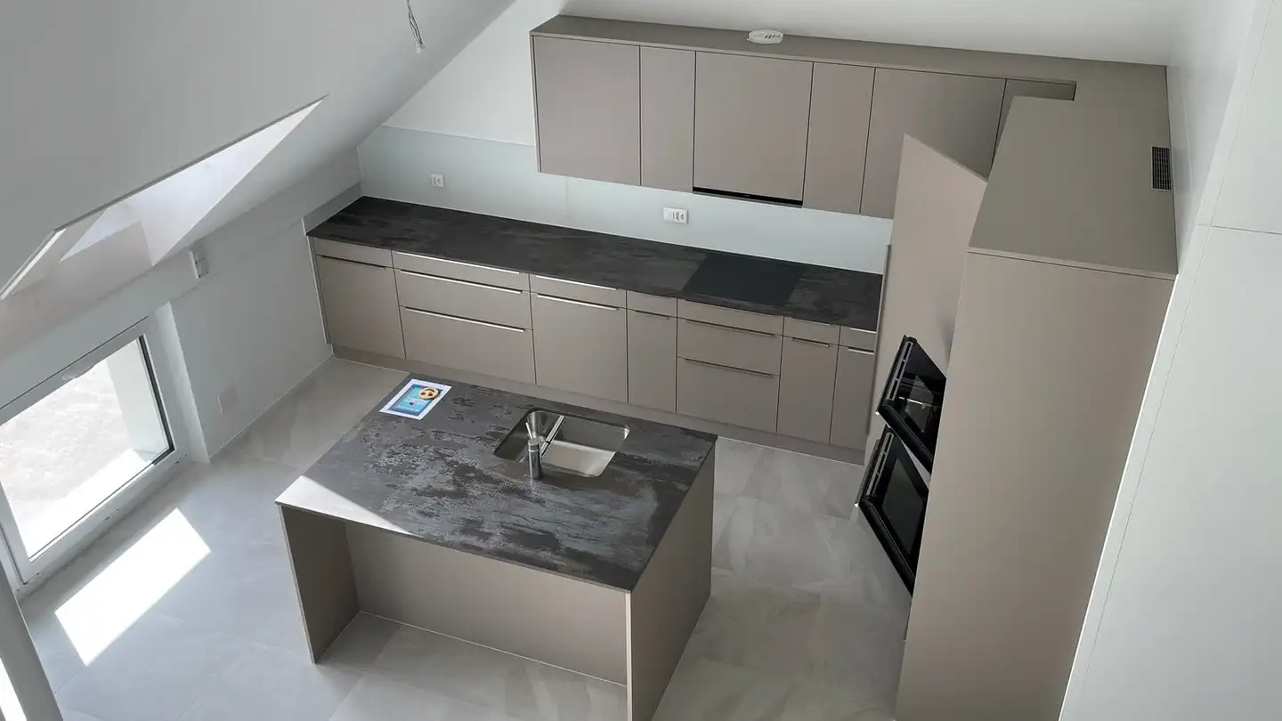 Dachgeschosswohnung mieten - Bergweg 4, 3234 Vinelz - Foto 4