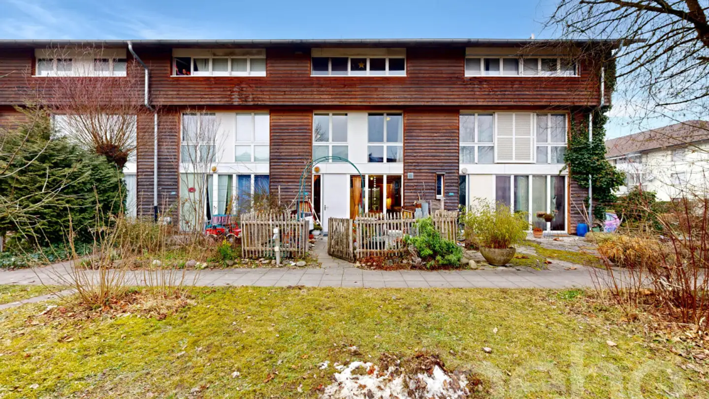 Stepped house for sale - 5503 Schafisheim