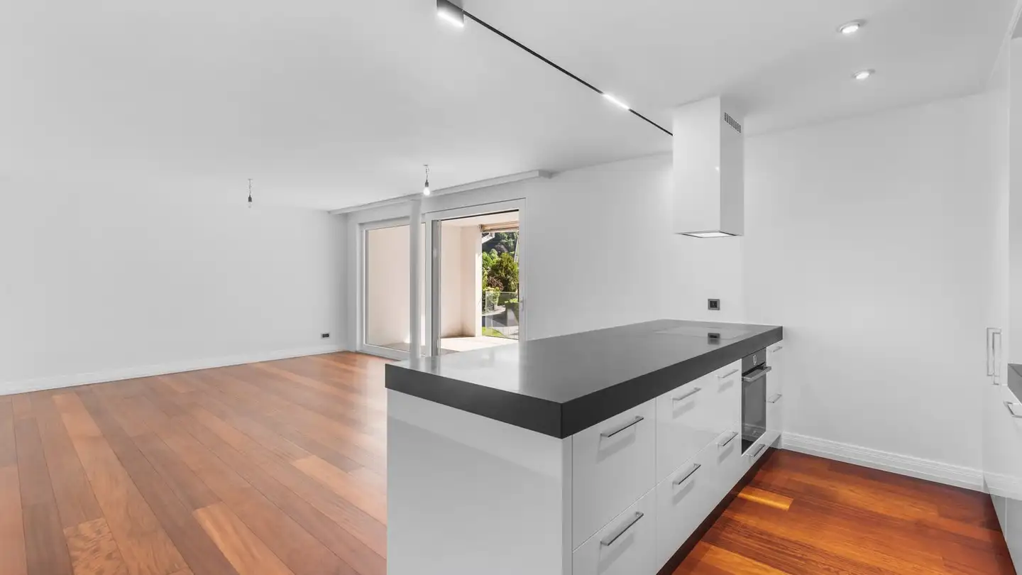 Wohnung mieten - Zürcherstrasse 11, 8854 Siebnen - Foto 2