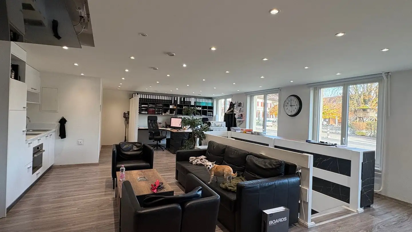 Office space for rent - Zürichstrasse 38a, 8306 Brüttisellen