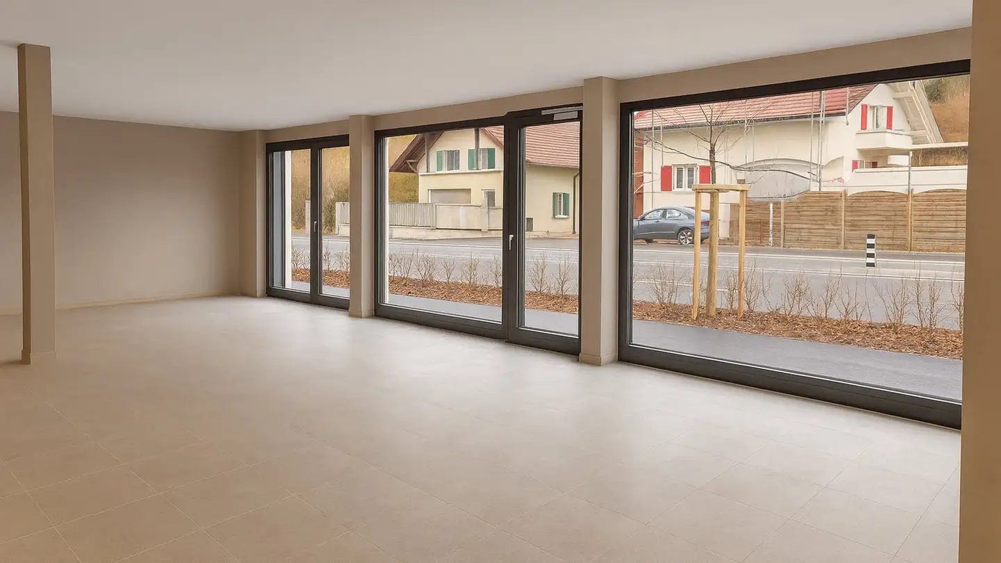 Commercial à louer - Bernstrasse 213, 3627 Heimberg