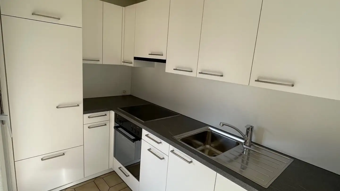 Apartment for rent - Via Dr. Giovanni Varesi 17, 6600 Locarno - Photo 3