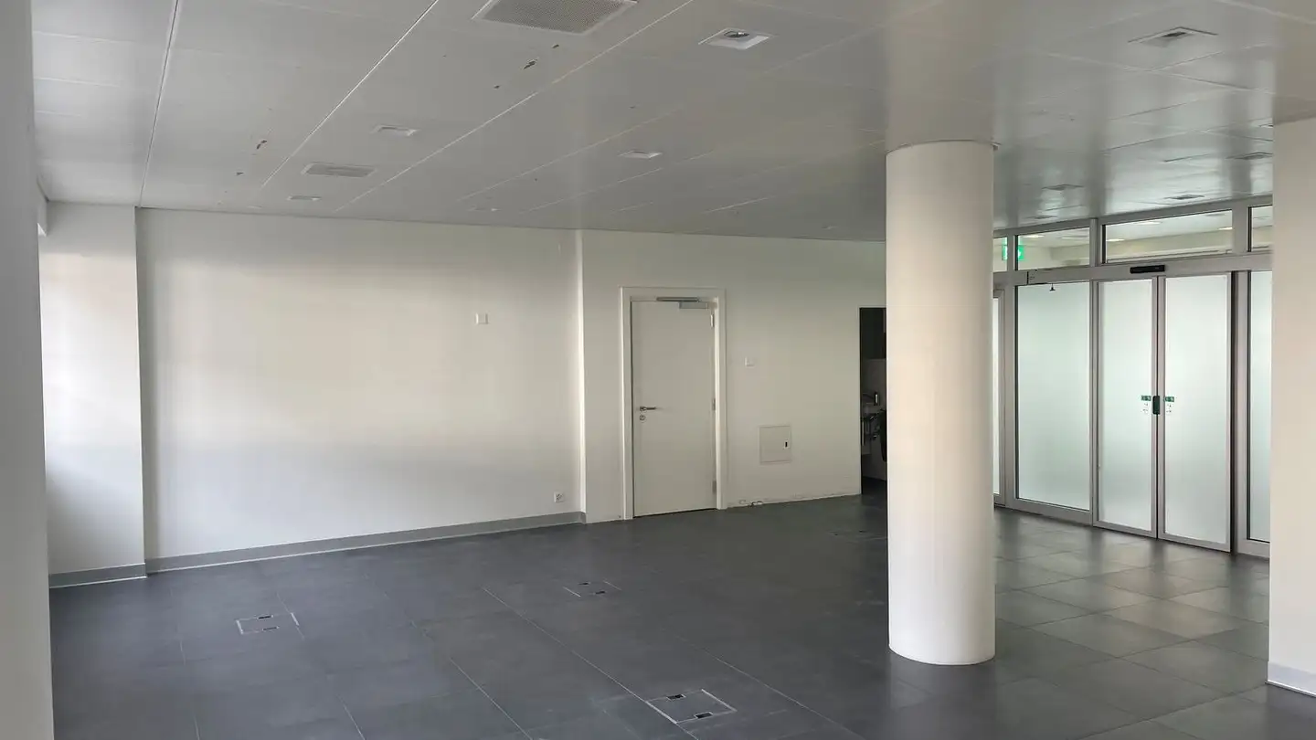 Gewerbe mieten - Furkastrasse 21, 3904 Naters