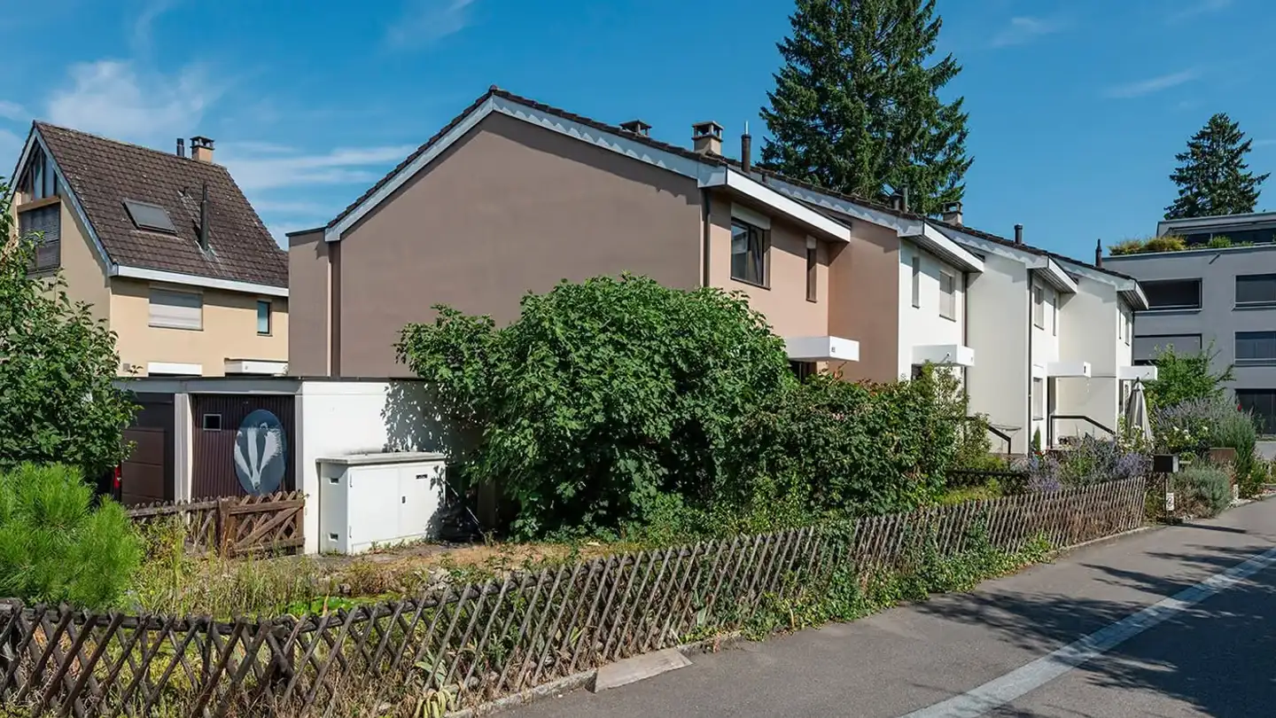 Row house for sale - Krummenrainweg 65, 4153 Reinach BL - Photo 3