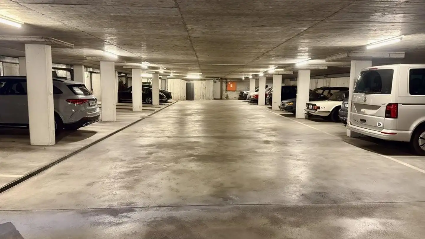 Place de parking souterraine à louer - Burgstrasse 123, 4125 Riehen - Photo 3