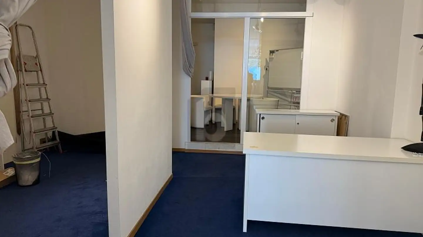 Office space for rent - 1820 Montreux - Photo 3