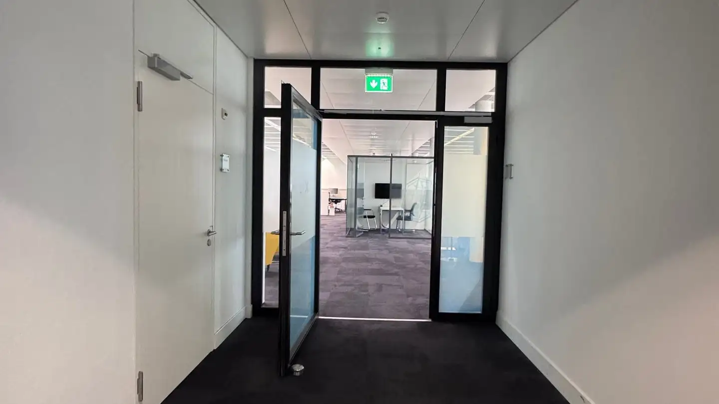 Bureau à louer - Elias-Canetti-Strasse 2, 8050 Zürich
