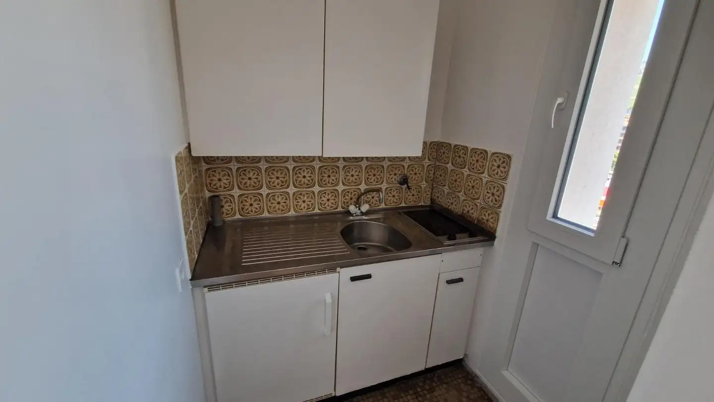 Studio for rent - Avenue Du Général-Guisan 36, 1800 Vevey - Photo 3