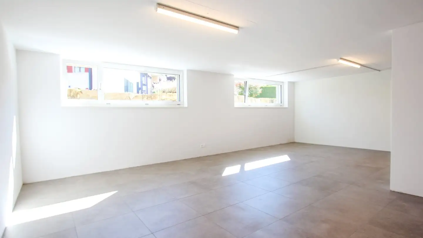 Commercial for rent - Schmittestrasse 5, 3665 Wattenwil - Photo 4