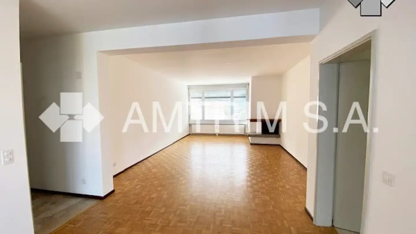 Edificio residenziale in vendita - Via Dei Canova 14, 6830 Chiasso - Foto 4