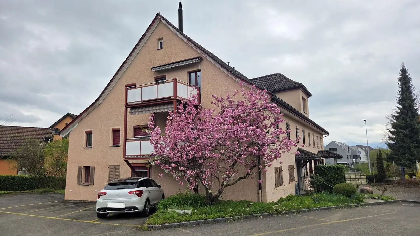 Attic flat for rent - Vollikerstrasse 19, 8133 Esslingen