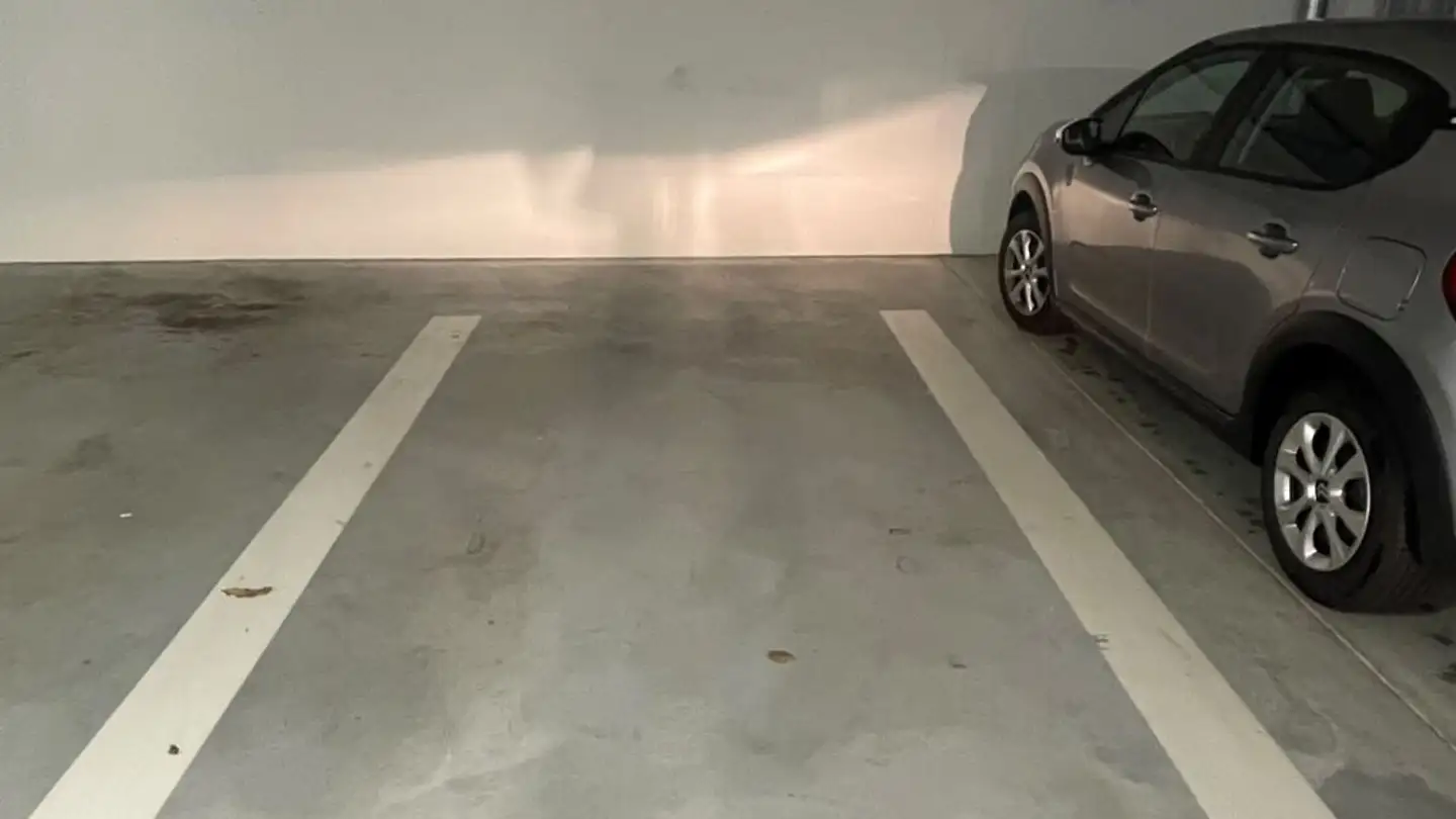 Underground parking space for rent - Im Moos 1, 5000 Aarau