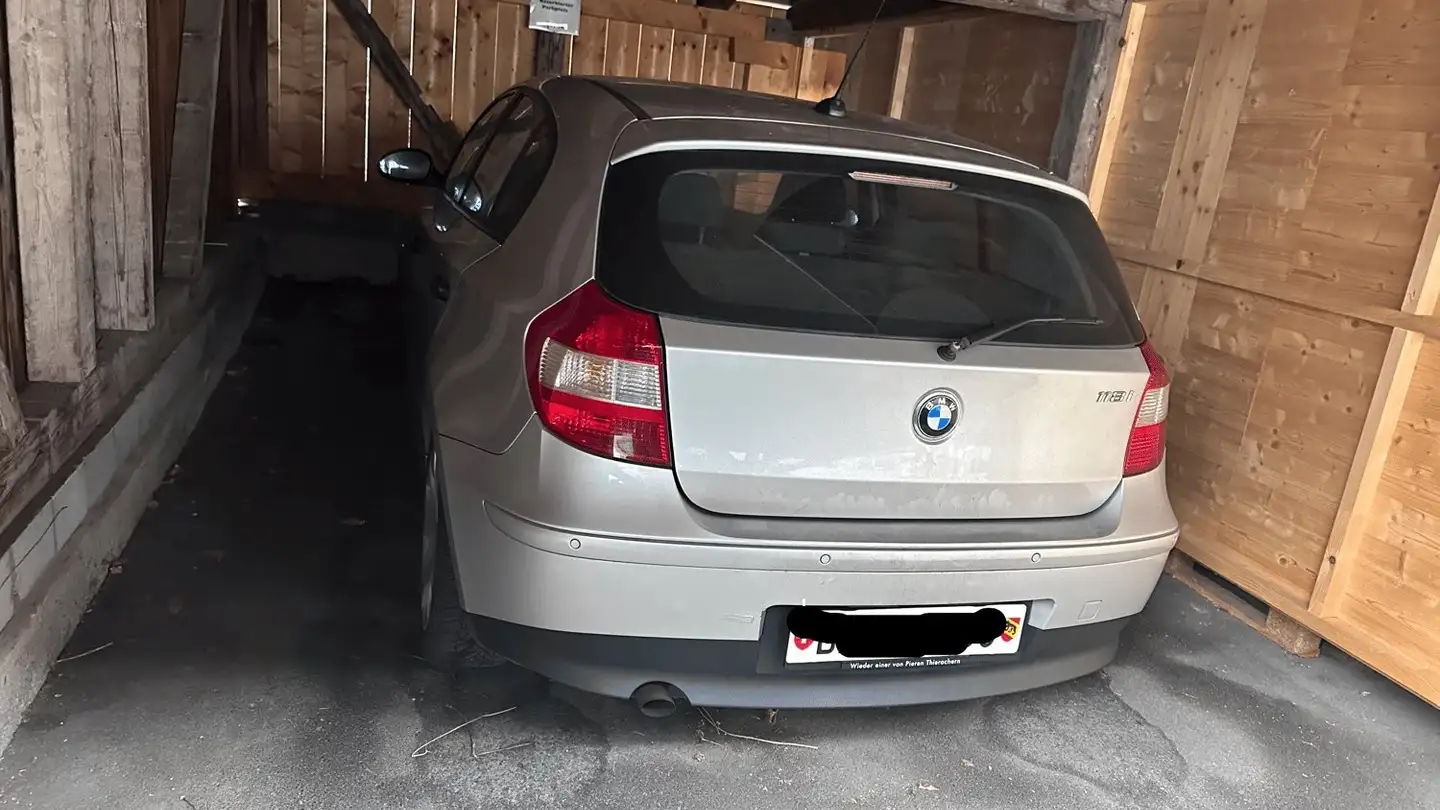 Place de parking couverte à louer - Schönaustrasse 9b, 3600 Thun