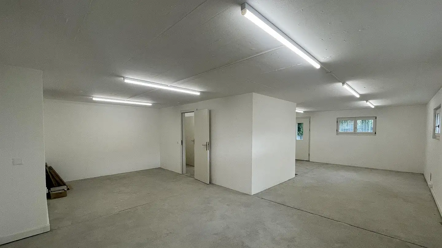 Commercial à louer - Schulriederstrasse 12, 3293 Dotzigen - Photo 2