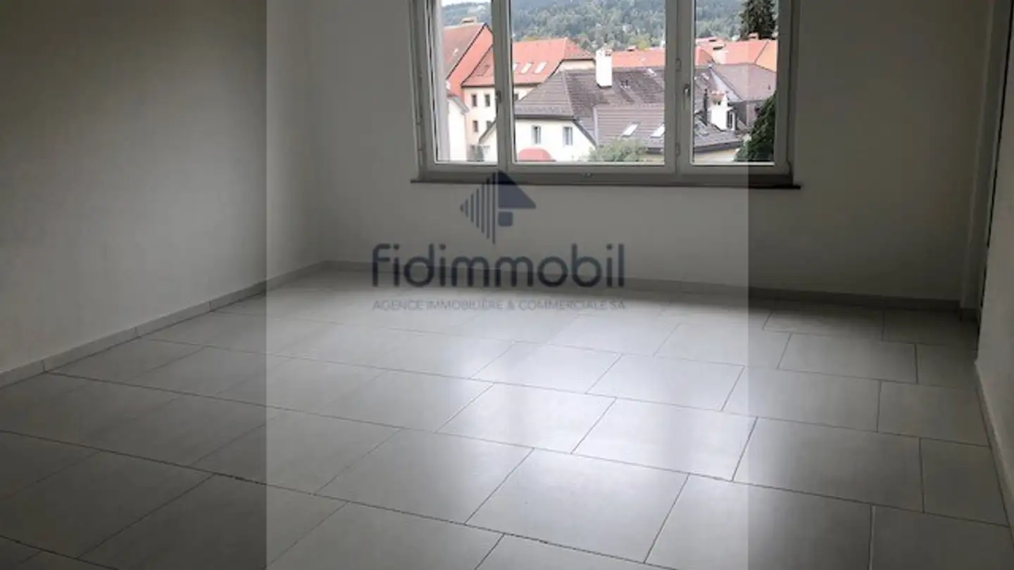 Apartment for rent - Rue Fritz-Courvoisier, 2300 La Chaux-de-Fonds - Photo 4