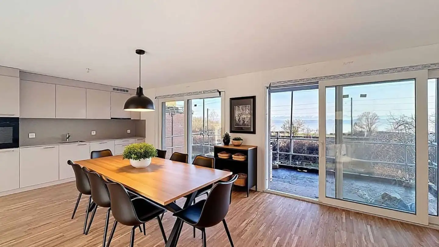 Apartment for sale - 2068 Hauterive NE