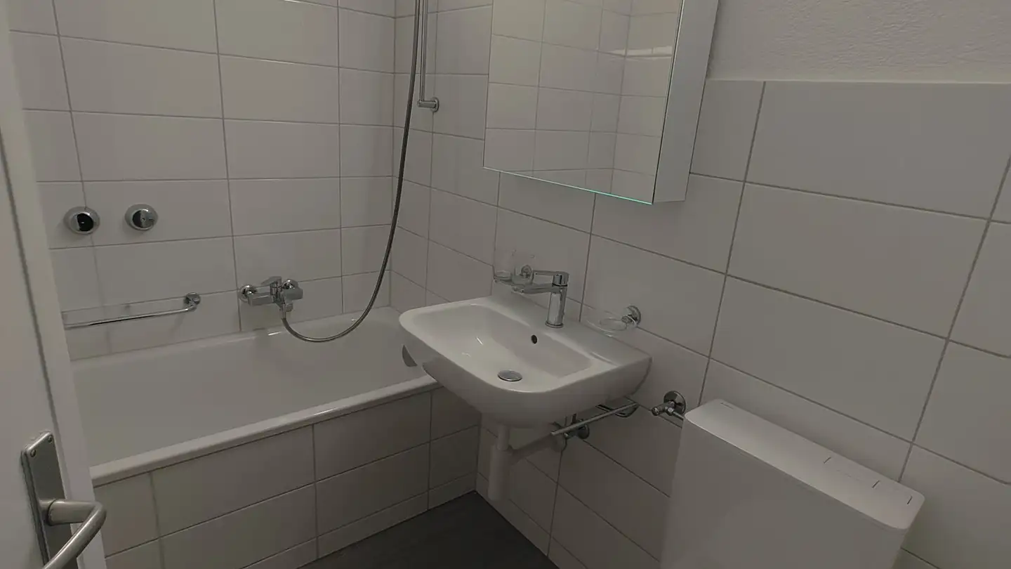 Appartement à louer - Rue Hans-Hugi / Hans-Hugi-Strasse 3, 2502 Biel/Bienne - Photo 4