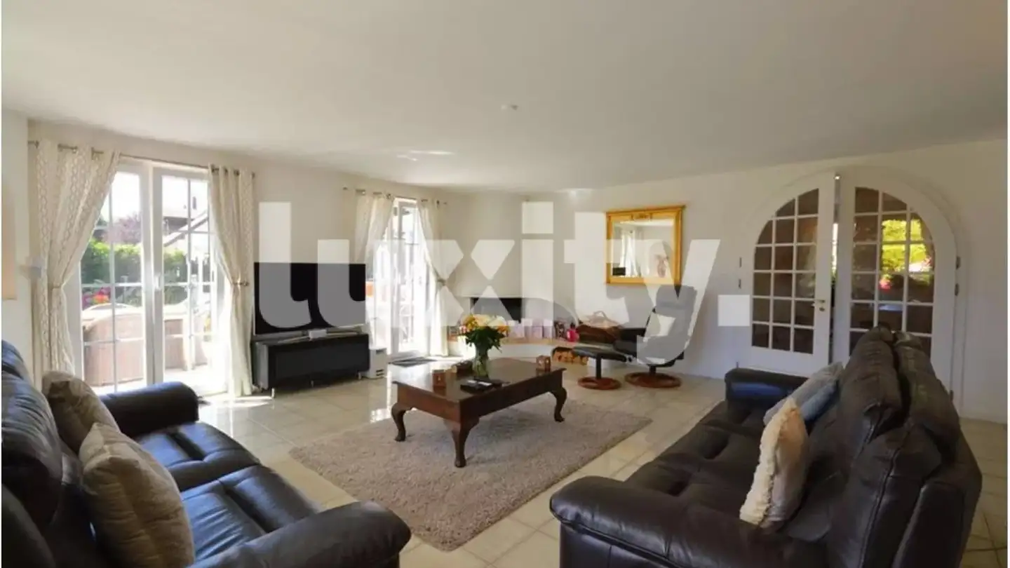 Villa for rent - 1173 Féchy