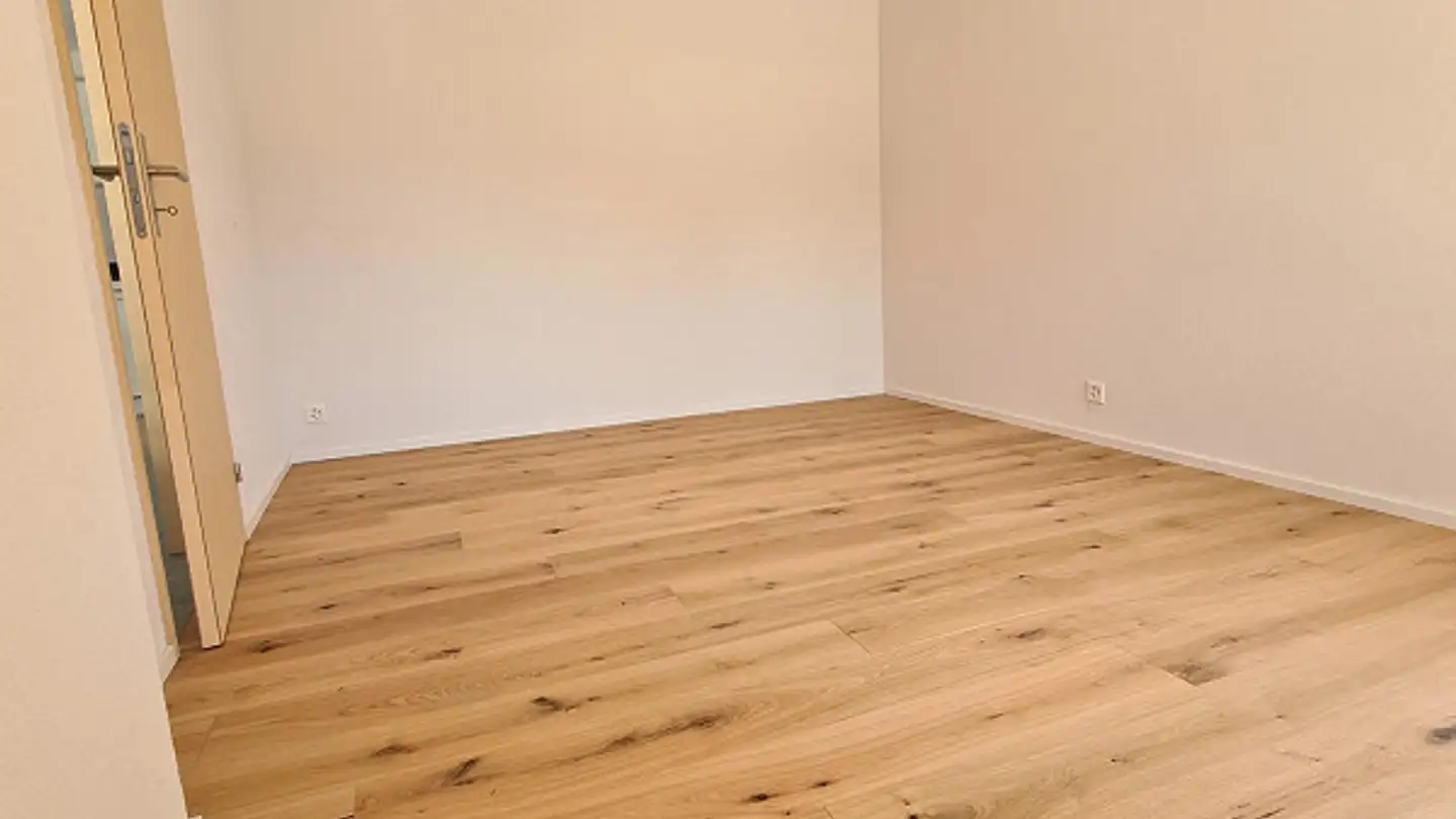 Wohnung mieten - Kantonsstrasse 32, 7212 Seewis-Schmitten - Foto 4