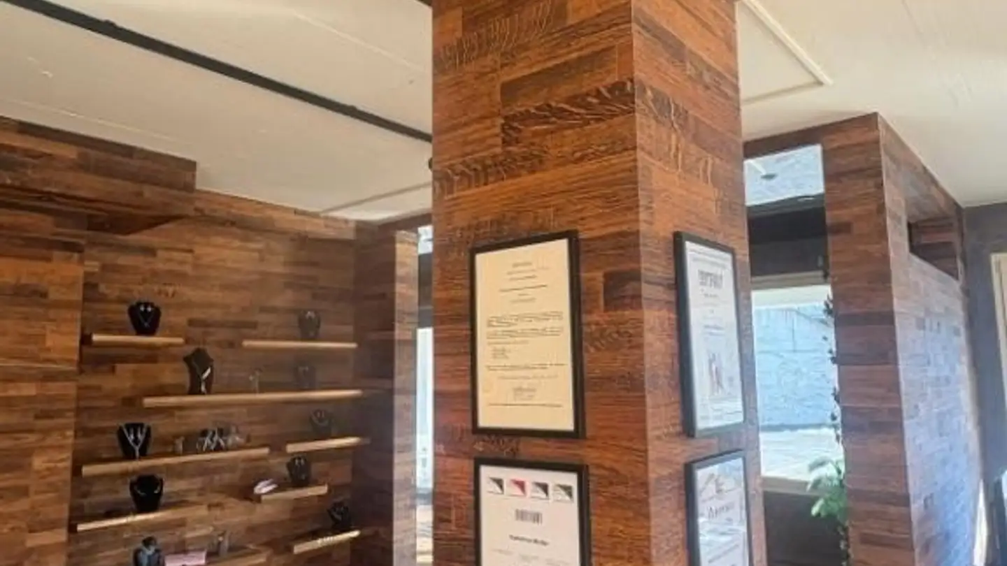 Commercial à louer - Mühle 1, 6025 Neudorf