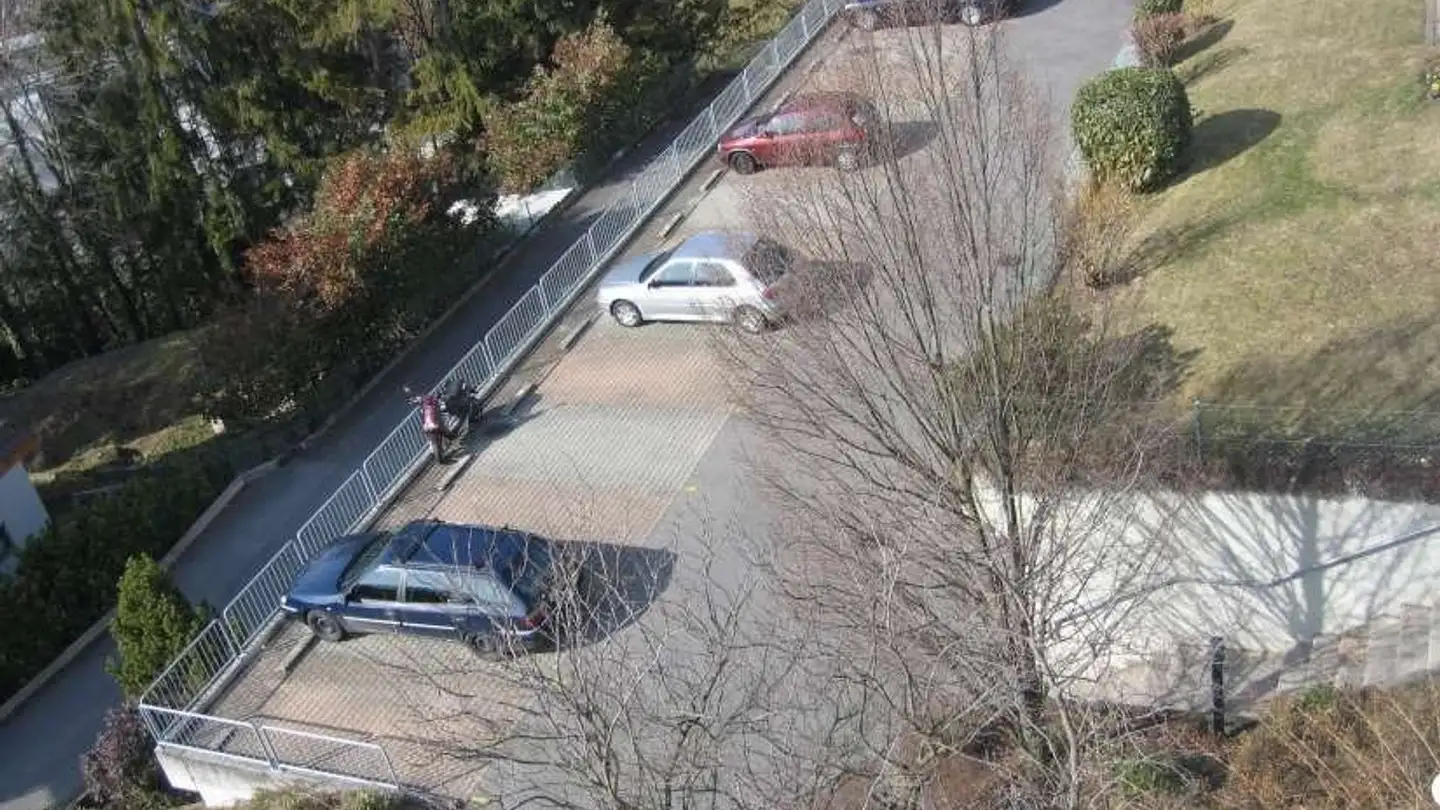 Parcheggio esterno in affitto - Chemin Des Murs-Blancs 25, 1814 La Tour-de-Peilz - Foto 3
