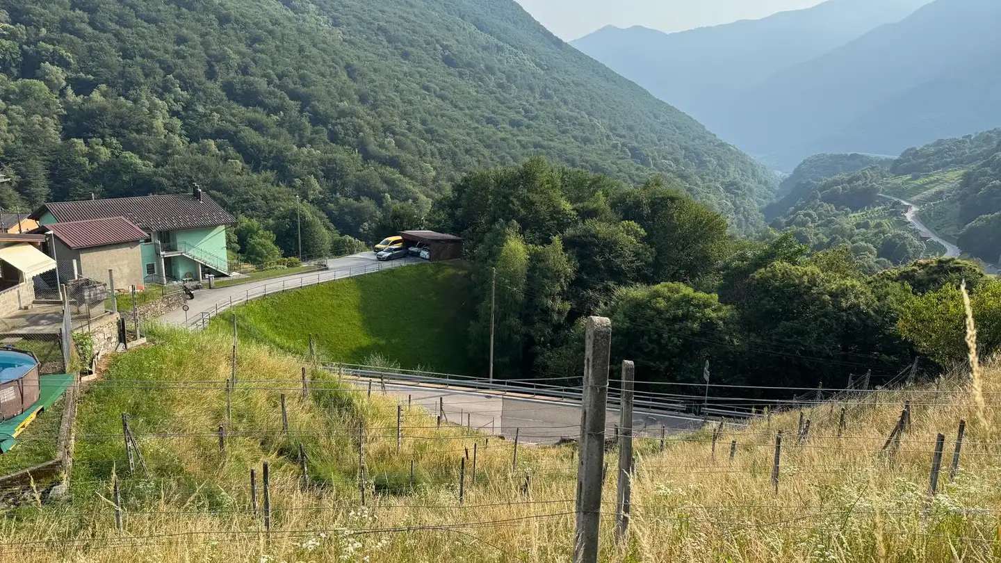 Bauland kaufen - Via Camoghè, 6809 Medeglia - Foto 2