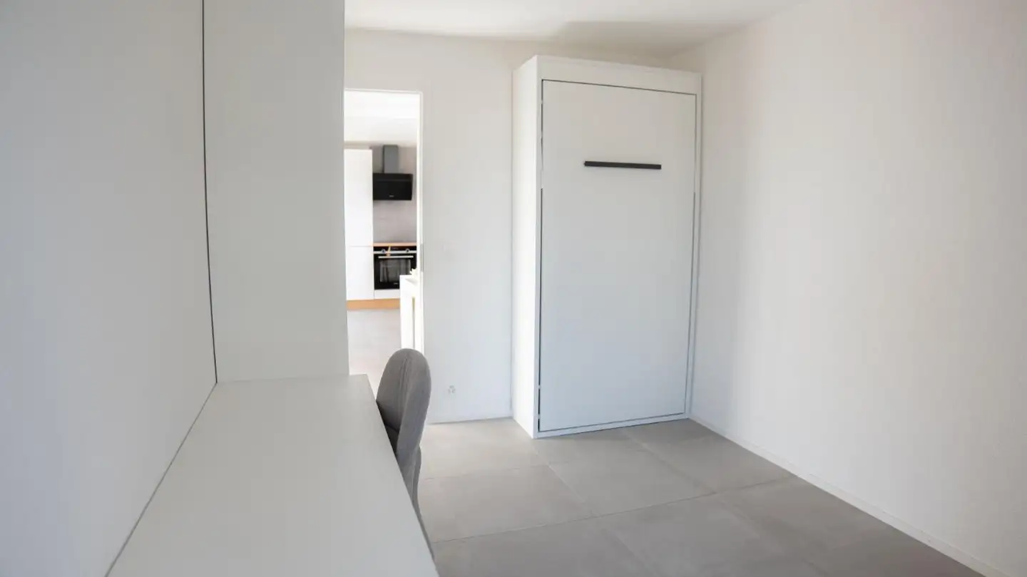 Apartment for rent - Chemin De Sur La Croix, 1020 Renens VD - Photo 4