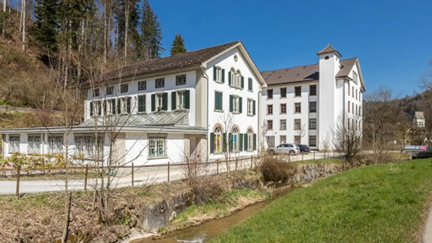 Edificio residenziale in vendita - Bäretswilerstrasse 18, 8494 Bauma - Photo 2