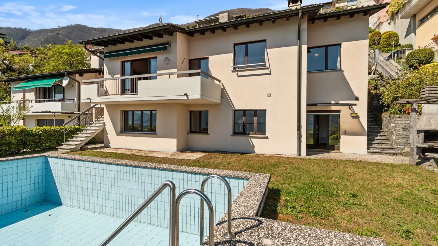 Property for sale - Via Dei Colli 28d, 6648 Minusio