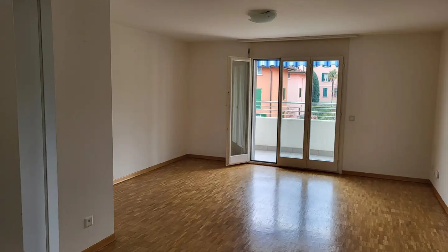 Apartment for rent - Via Bressanella 2, 6828 Balerna - Photo 2