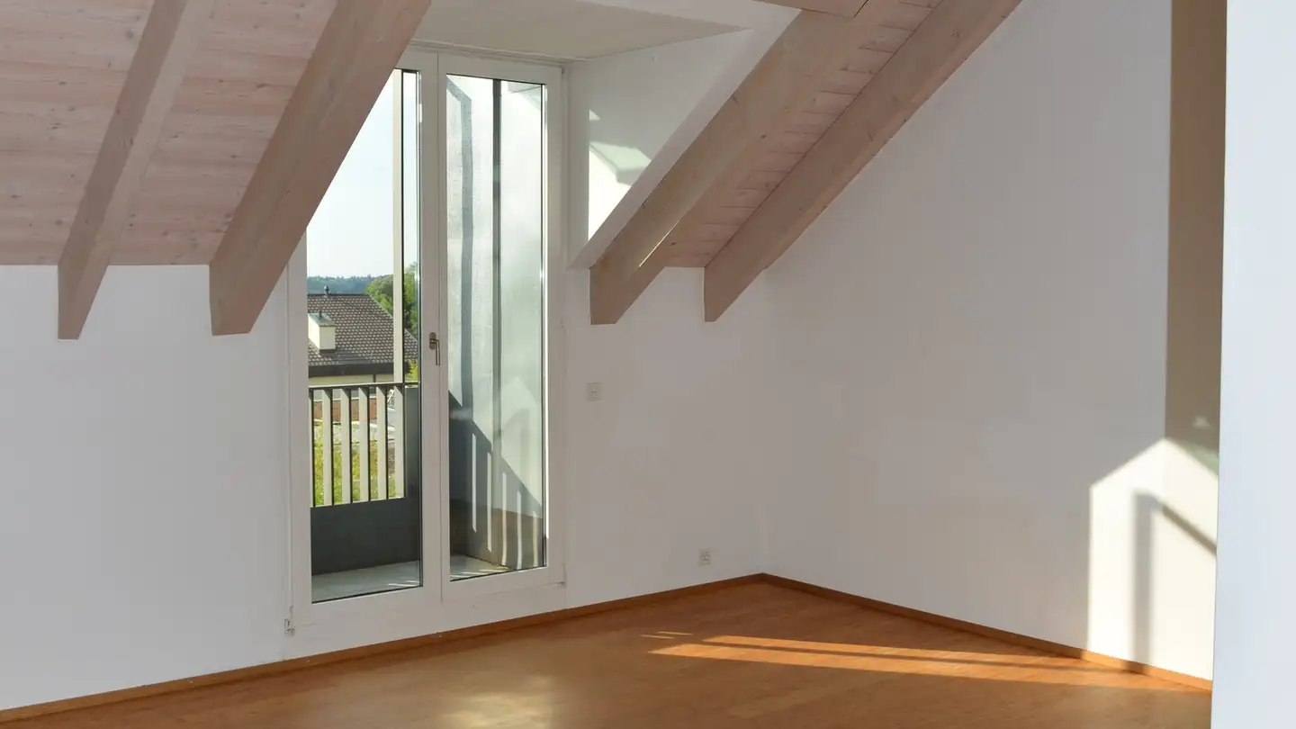Attic flat for rent - Zum Wisse Segel 18, 4144 Arlesheim - Photo 3