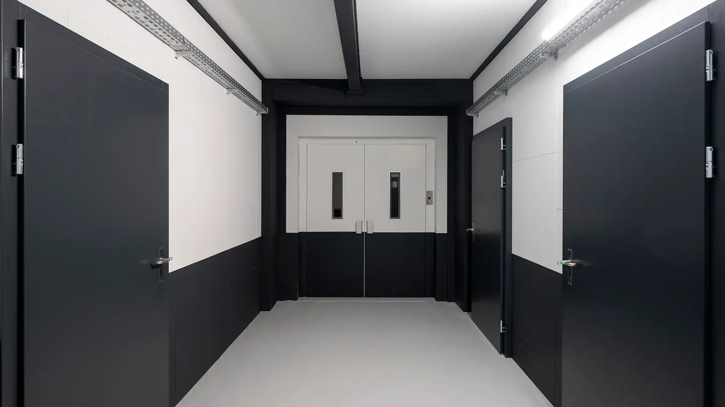 Atelier à louer - Bruggacherstrasse 16, 8117 Fällanden - Photo 2