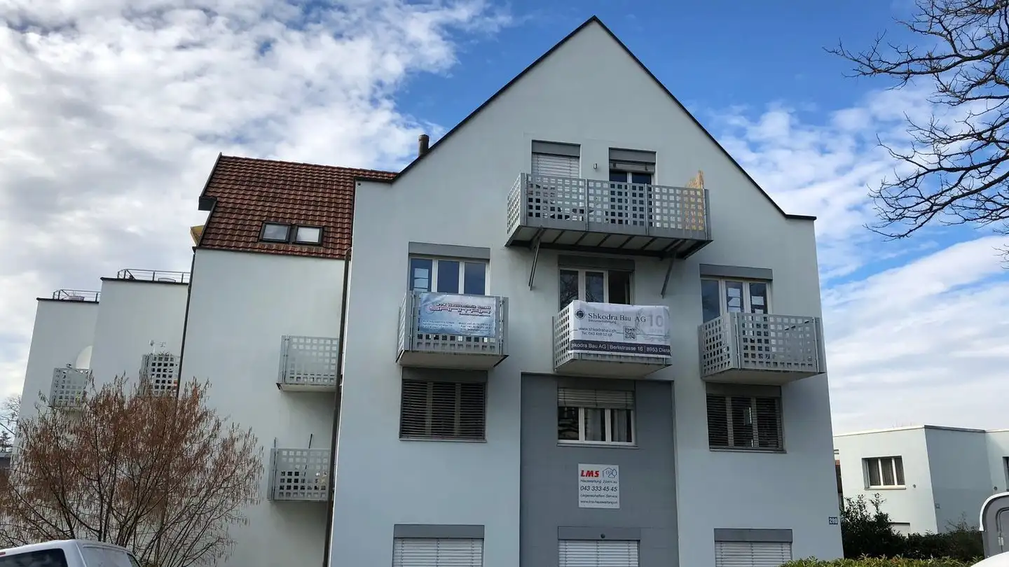 Appartement à louer - Hofwiesenstrasse 299, 8050 Zürich