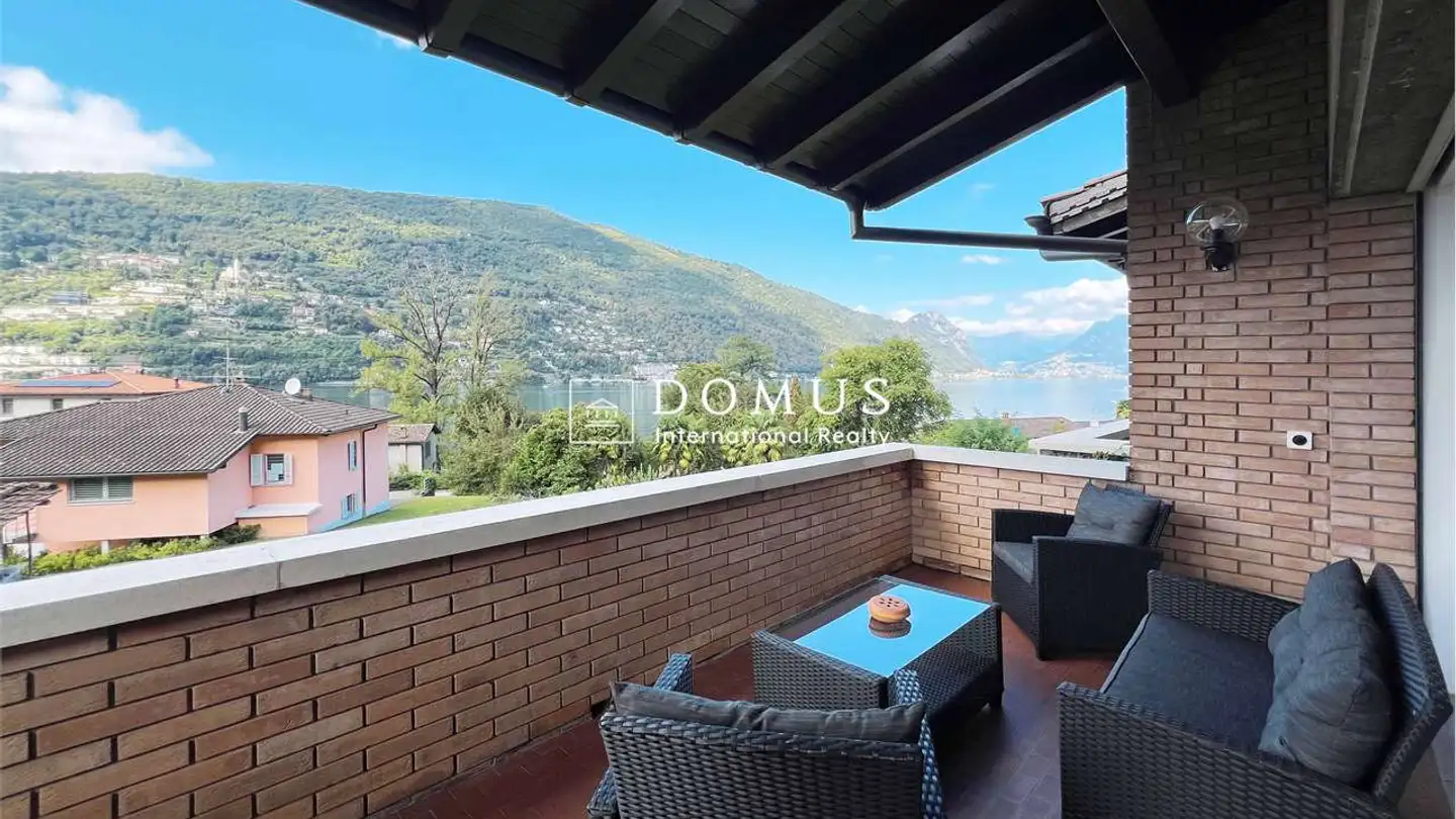 Villa in vendita - Via San Giorgio, 6827 Brusino Arsizio