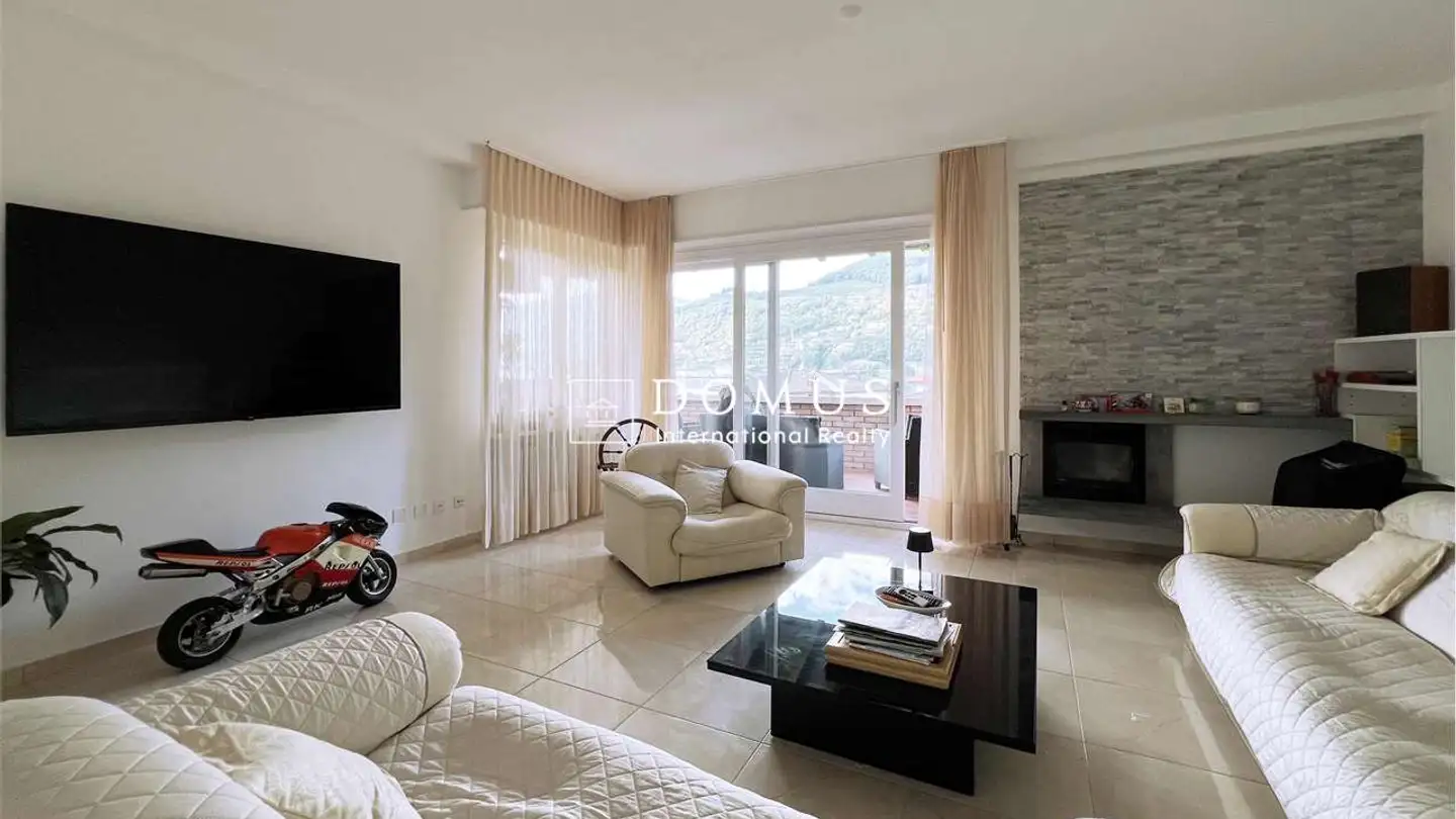 Villa in vendita - Via San Giorgio, 6827 Brusino Arsizio - Foto 2