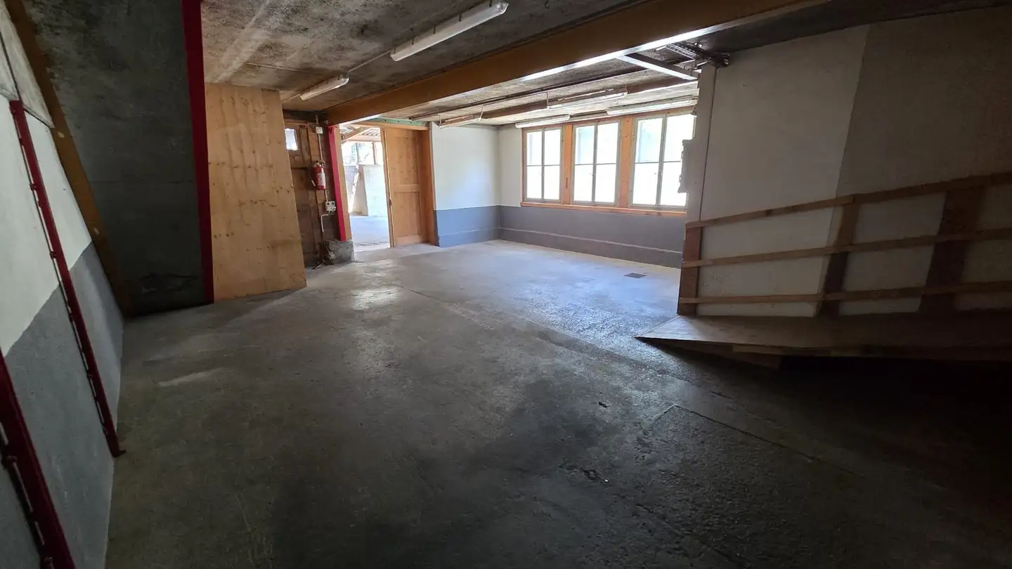 Commercial for rent - Mühlhalte 327a, 3762 Erlenbach im Simmental