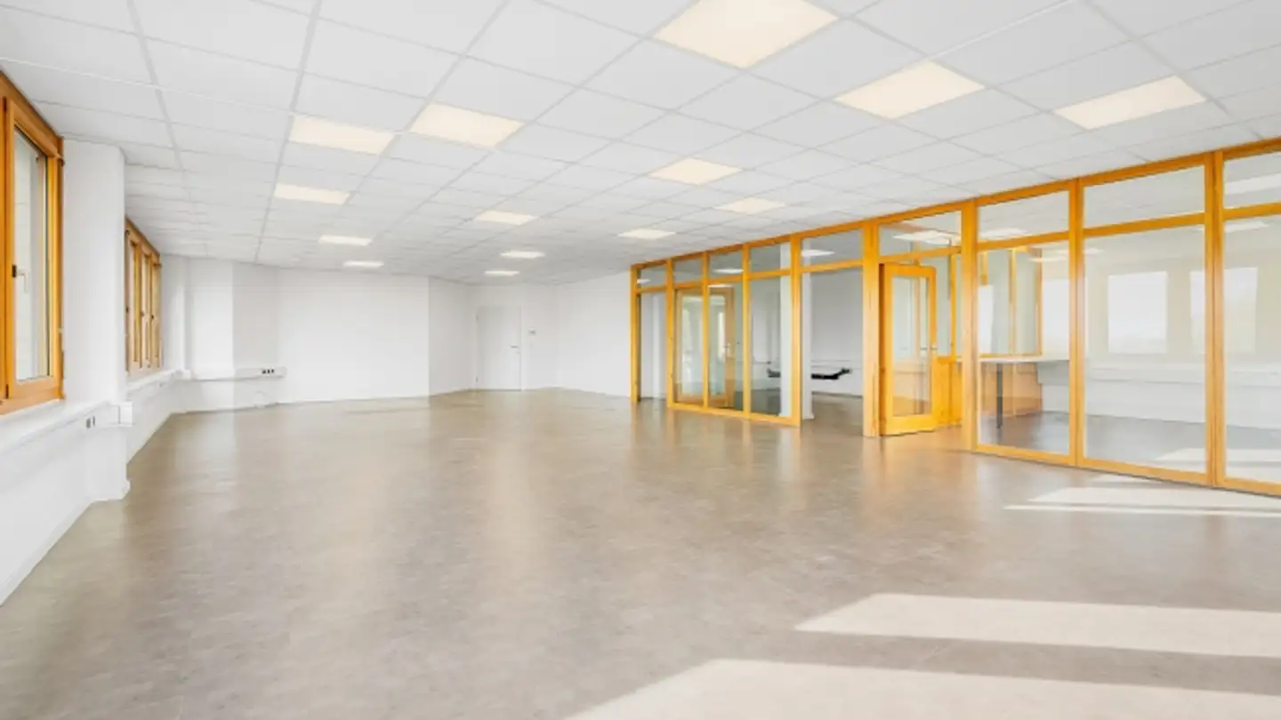 Spazio ufficio in affitto - Lohstampfestrasse 11, 8274 Tägerwilen - Photo 2